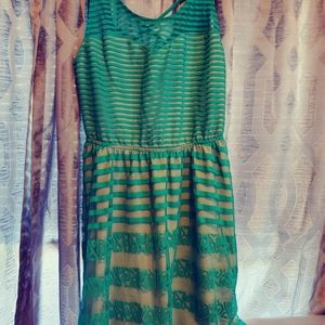 Love Fire Green Lace Dress